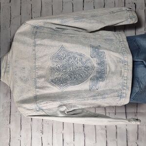 Vintage Inner View Light Wash Denim Jacket w/Embossed Back